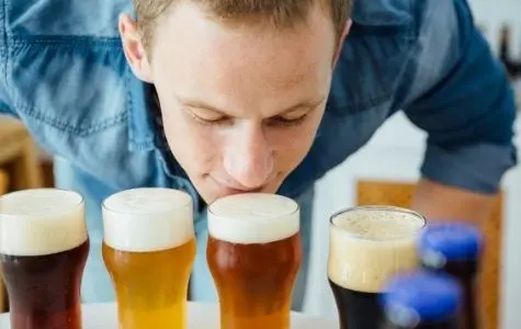Análisis sensorial y cata de la cerveza.